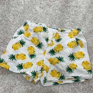 NWOT Old Navy pineapple shorts